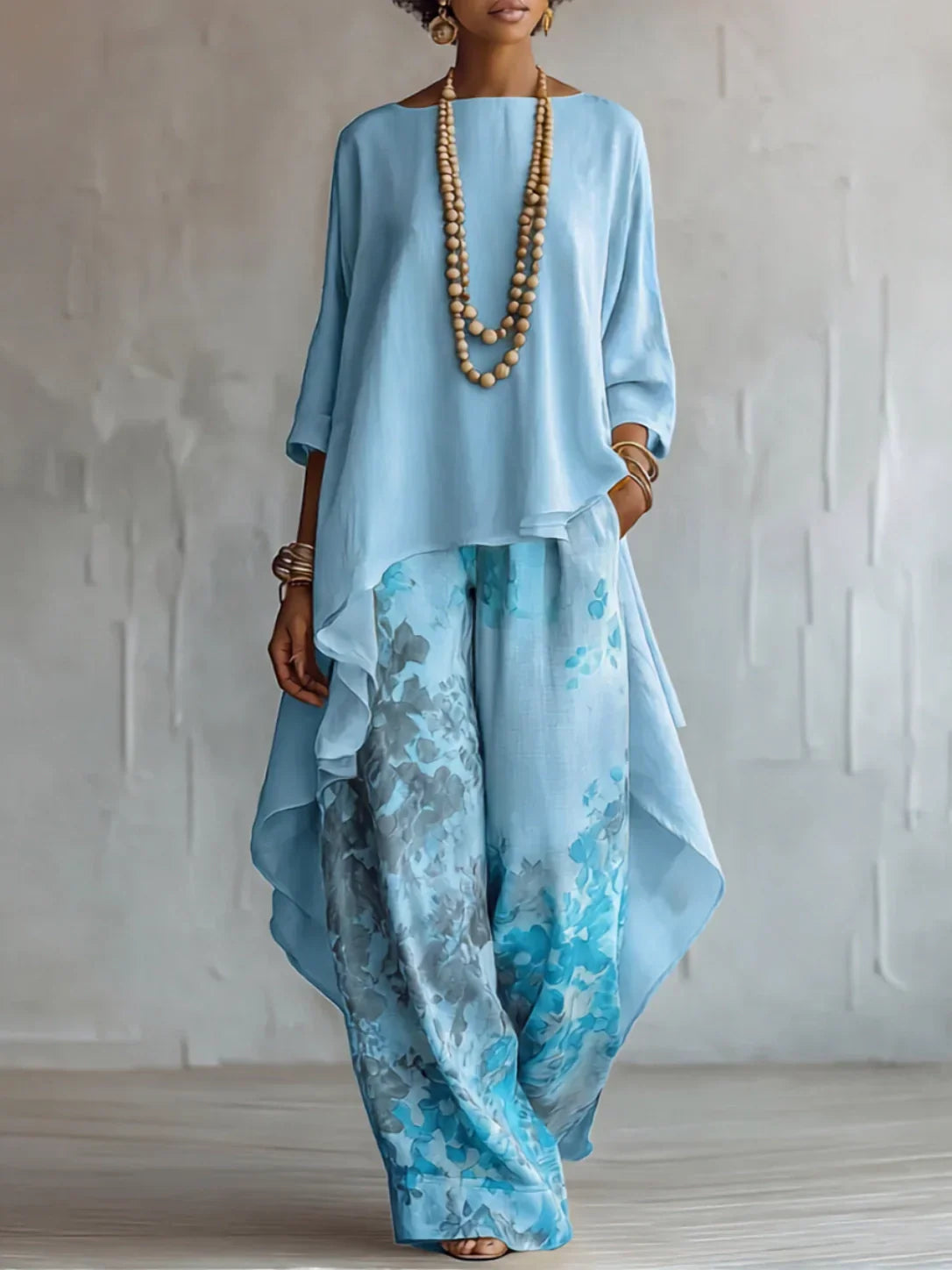 Genf | Asymmetrisches, locker sitzendes Kleid mit Blumenmuster