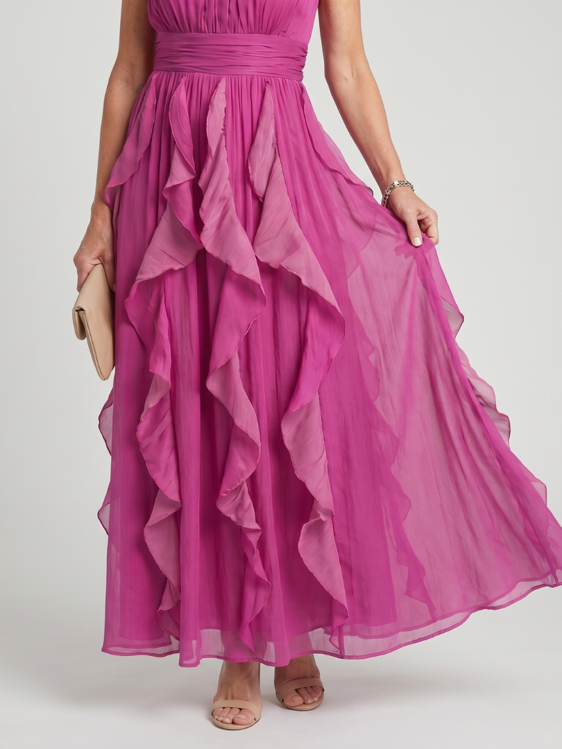 Orea | Maxikleid mit Rüschen und hohem Ausschnitt
