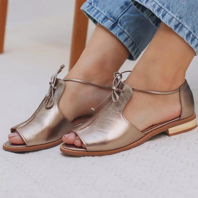 LILLIANA – LEDERSANDALEN MIT RIEMCHEN