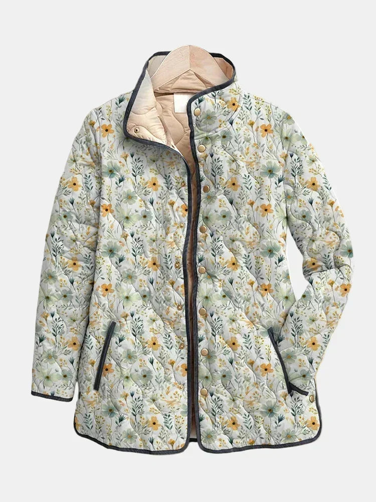 NOLA | BEZAUBERNDE STEPPJACKE MIT BLUMENPRINT