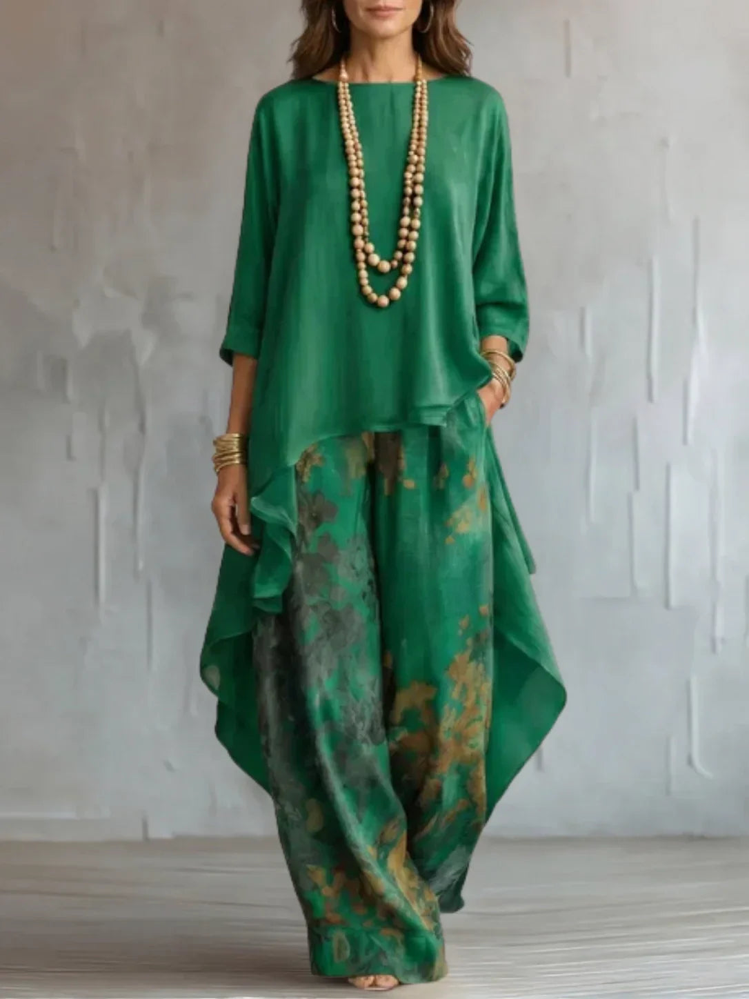 Genf | Asymmetrisches, locker sitzendes Kleid mit Blumenmuster
