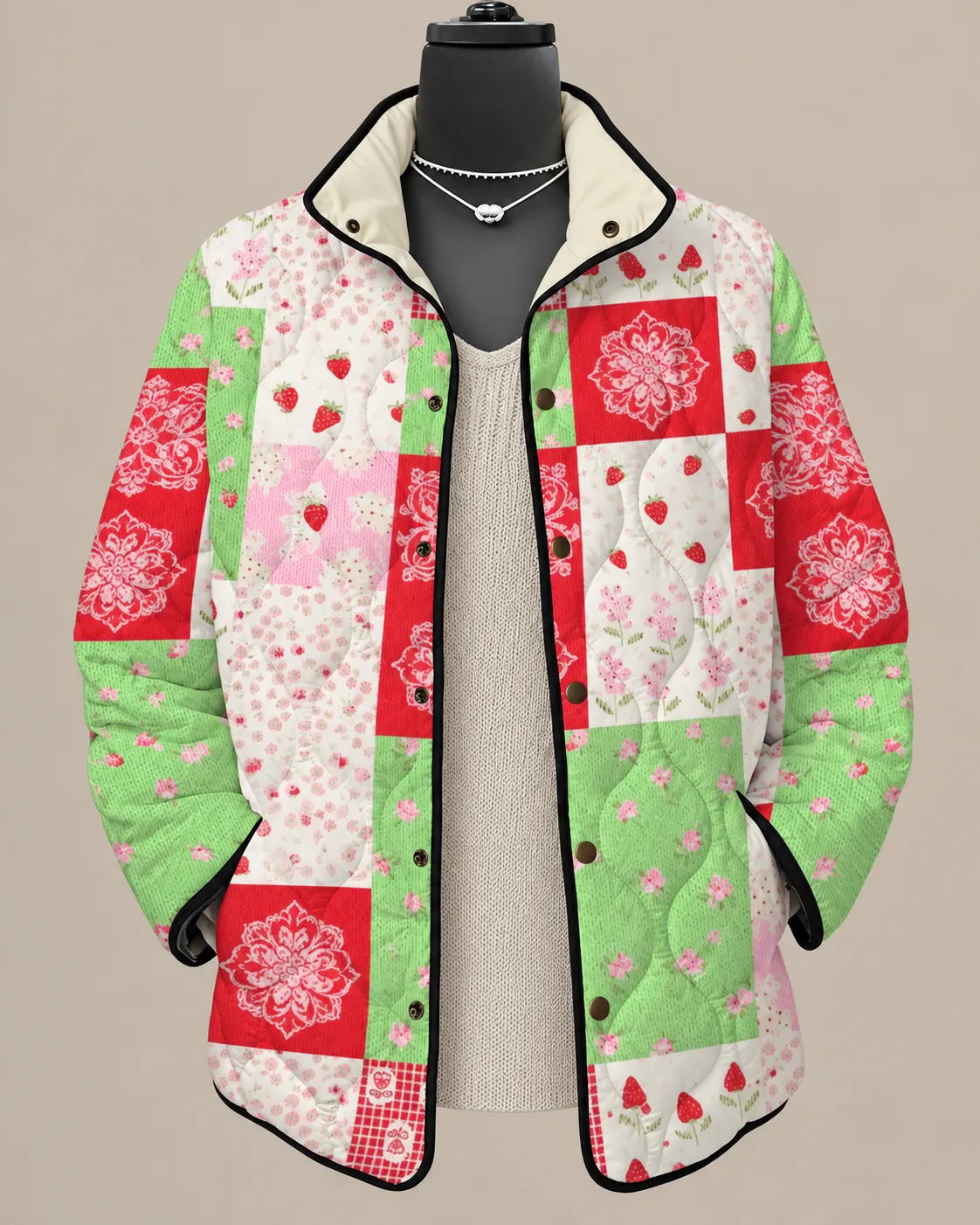 Rosalie | Gesteppte Patchwork-Jacke mit Erdbeergarten