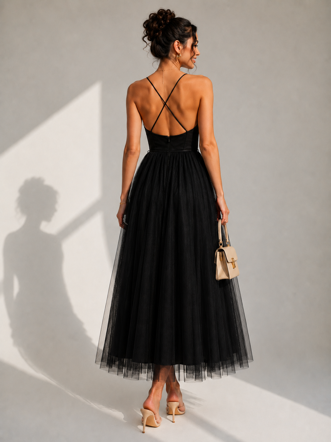 Ines | Midikleid mit betonter Taille