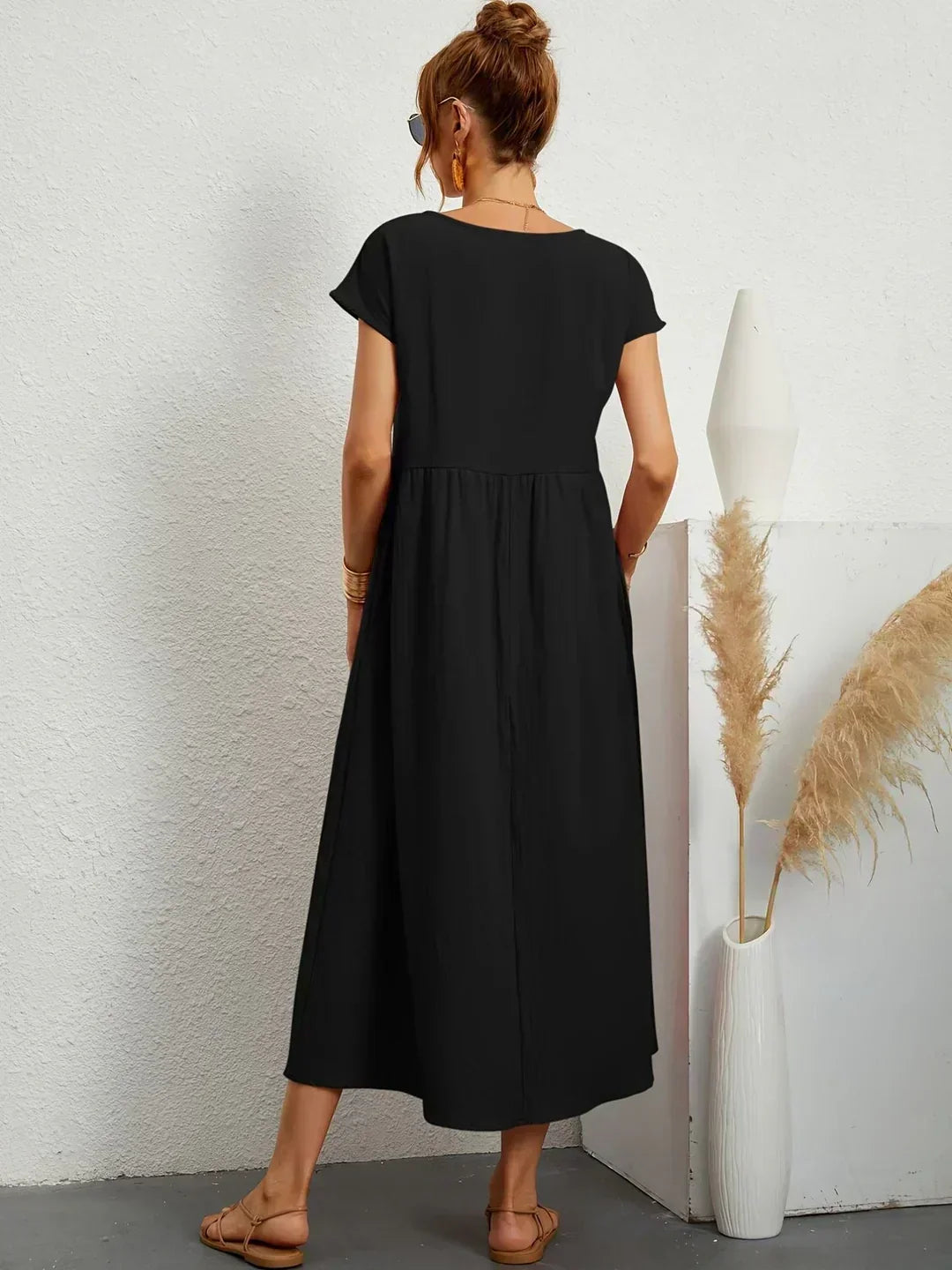 Nerys | Atmungsaktives weißes Midikleid
