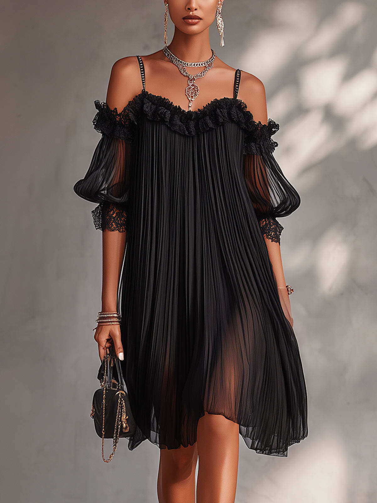 Vittoria – Schwarzes Minikleid aus Chiffon mit Spitze