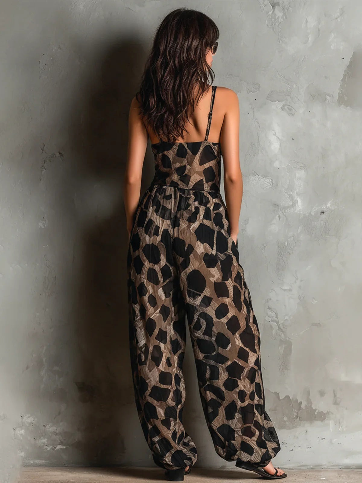Ronja – Jumpsuit aus Chiffon mit Tiermuster