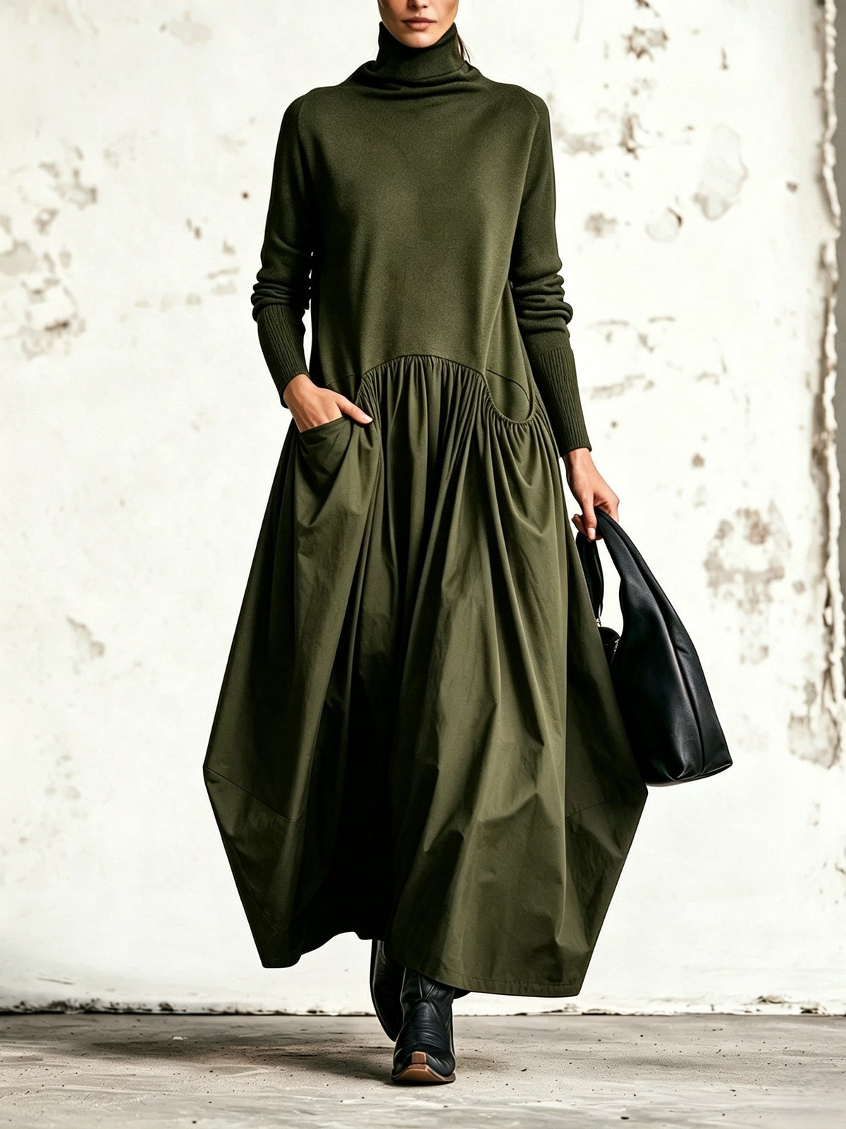 Odette | Schwarzes Oversize-Maxikleid mit Stehkragen