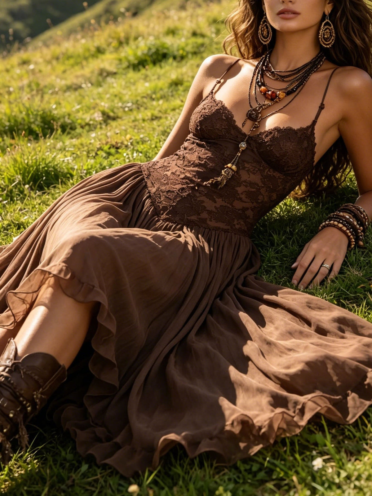 Amelie – Dunkelbraunes Chiffon-Maxikleid
