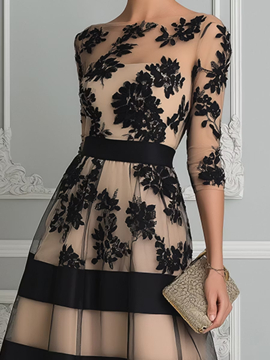 Elegantes schwarzes A-Linien-Midikleid aus Spitze