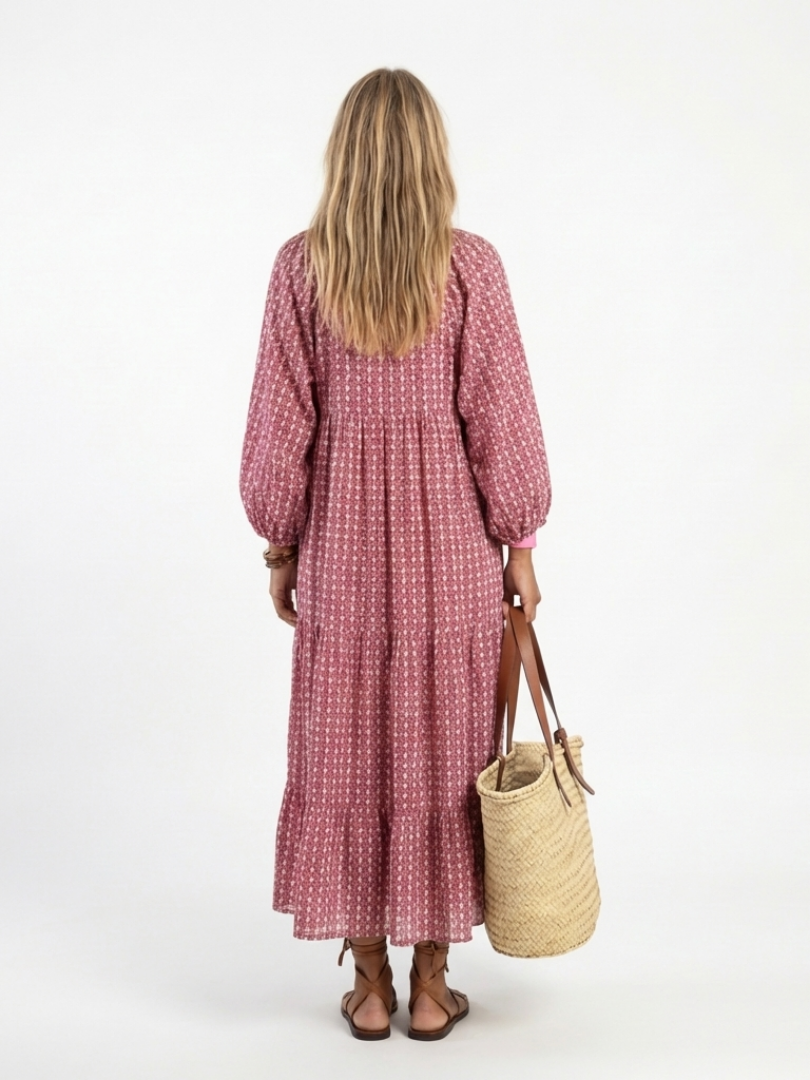 Arlette | Midi-Kleid mit langen Ärmeln und geometrischem Muster