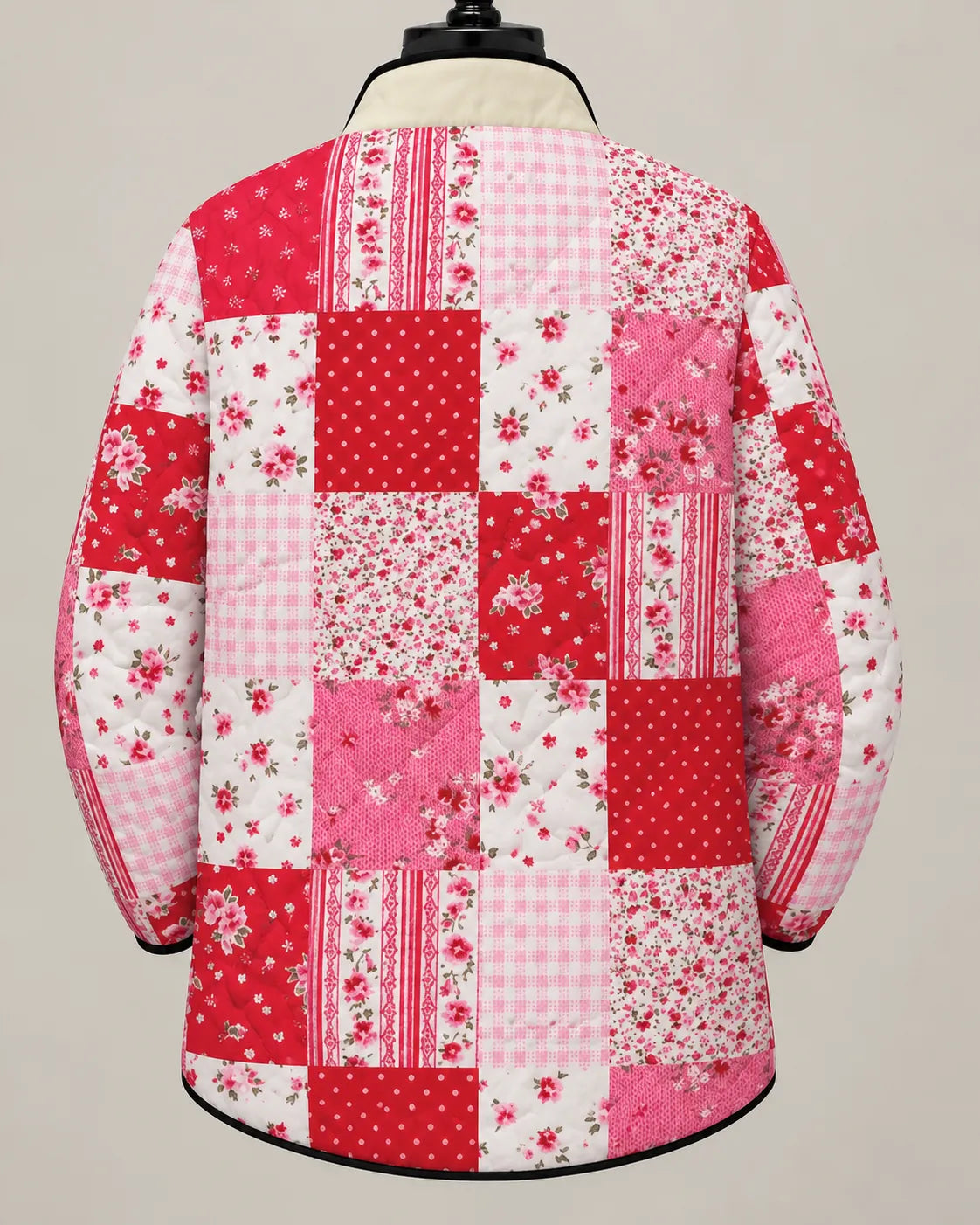 Juliette | Gesteppte Patchwork-Jacke mit Rosengarten-Print