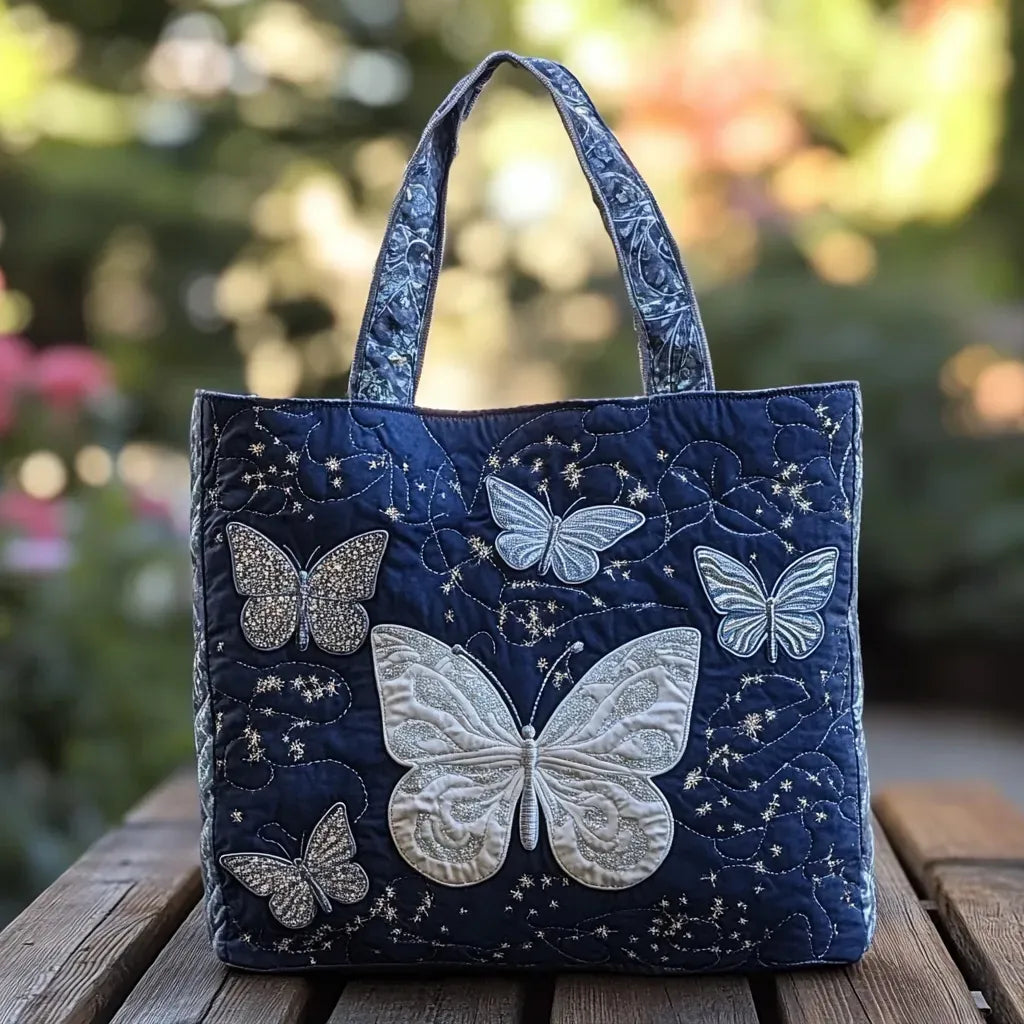 Handgefertigte Tasche aus Silber