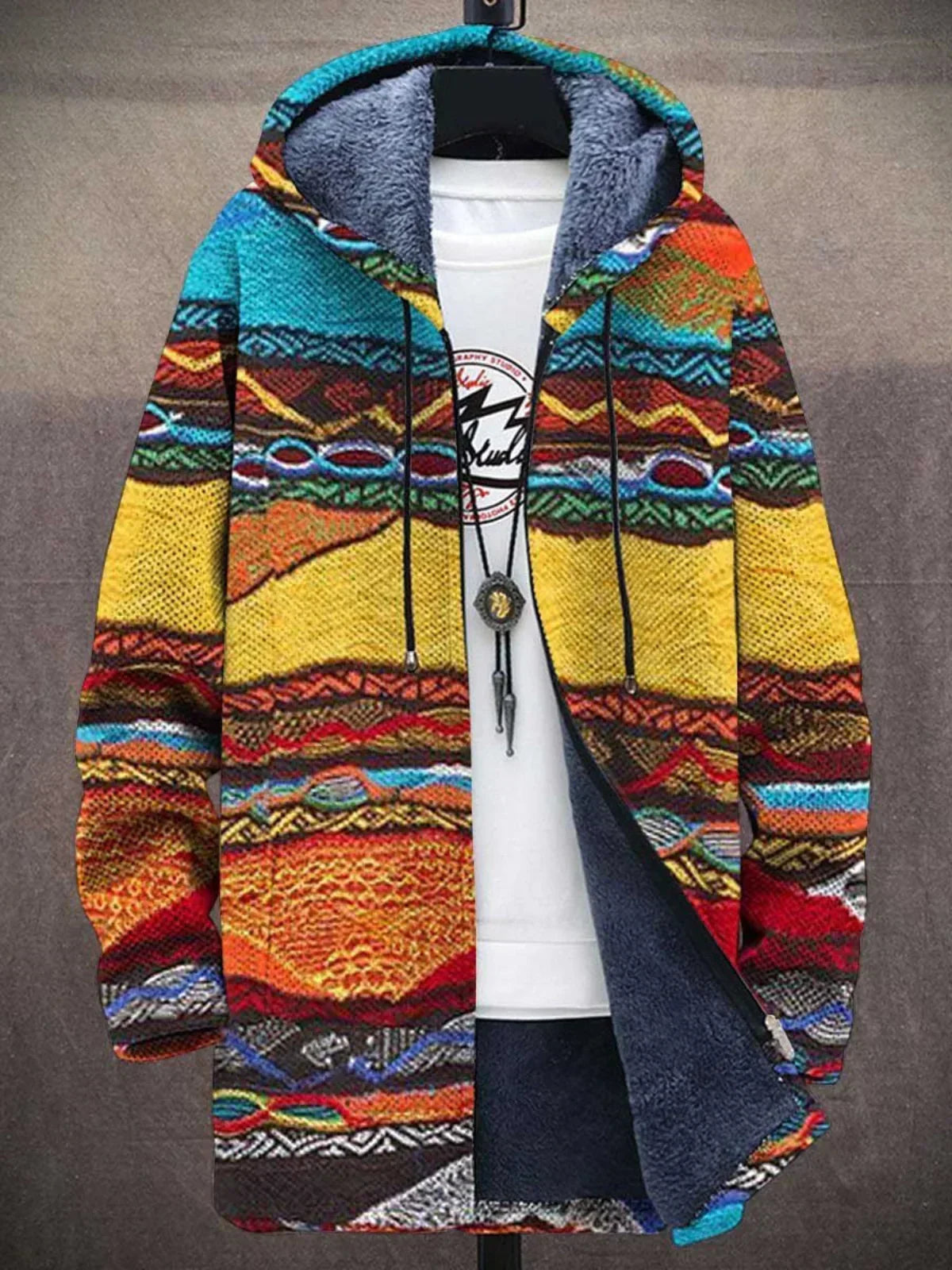 Isabella | Strickjacke mit Kapuze und kunstvollem Print