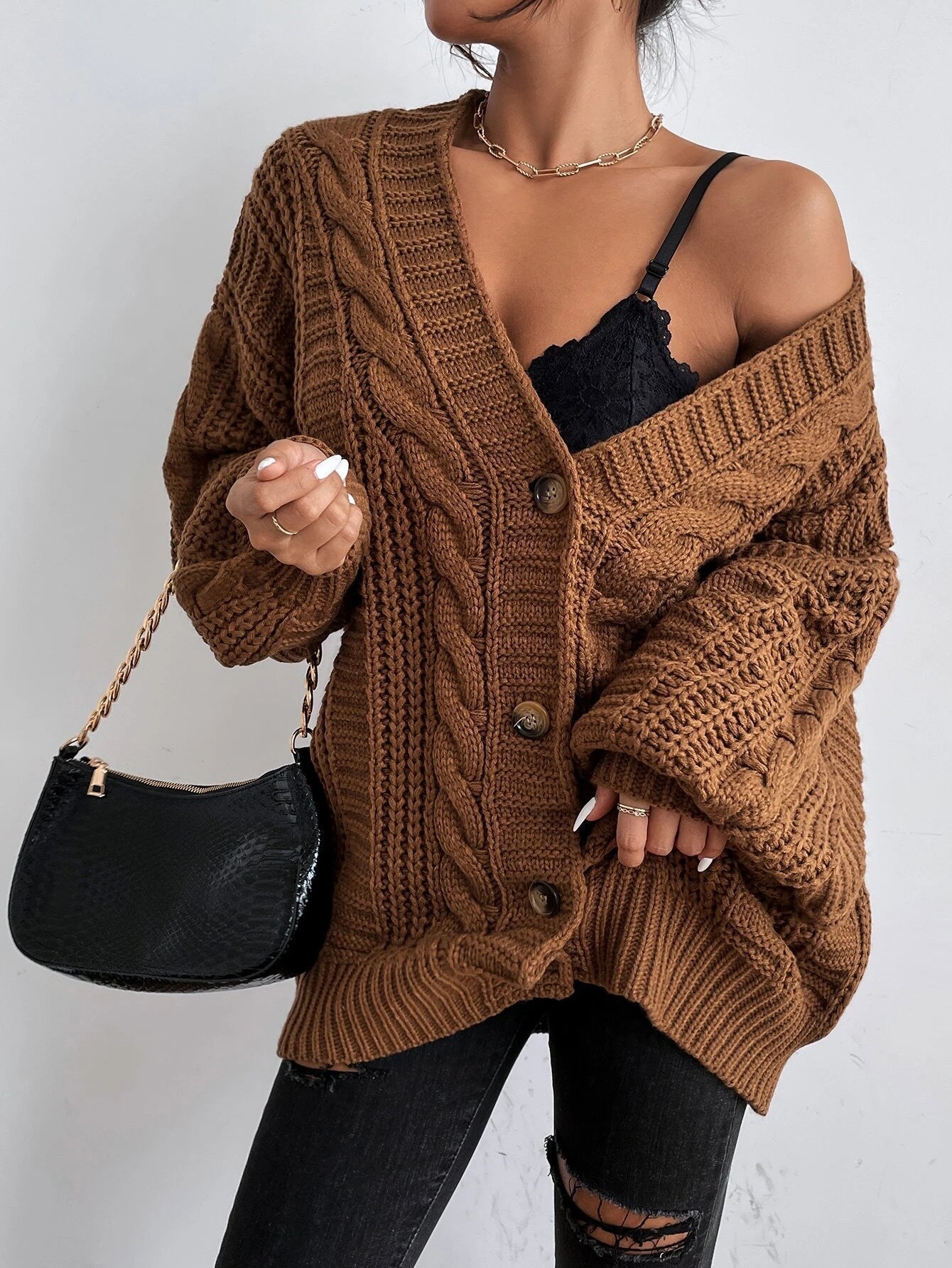 Oversize-Zopfstrick-Cardigan