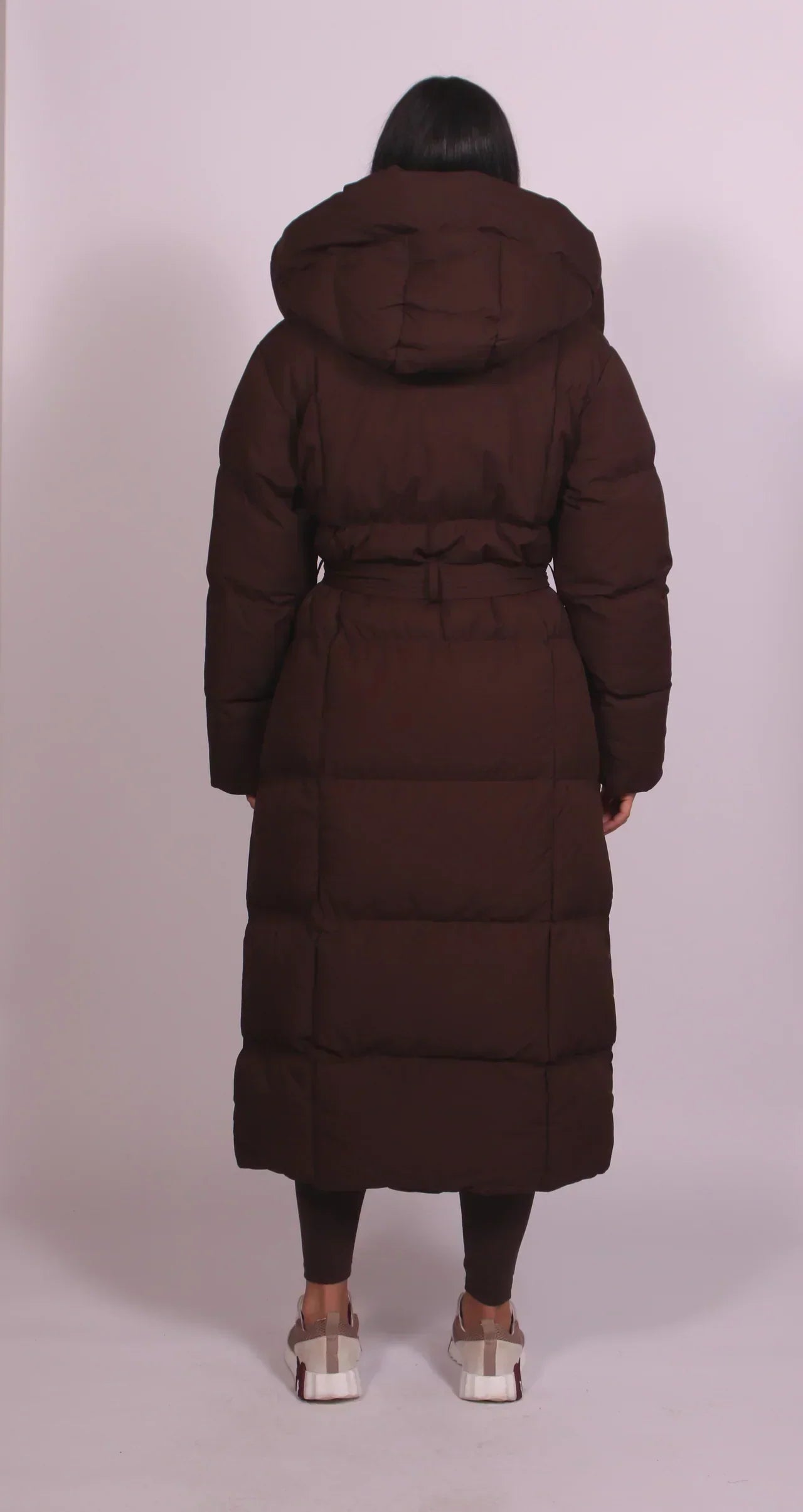 Amina | Langer Gürtel-Puffer-Mantel