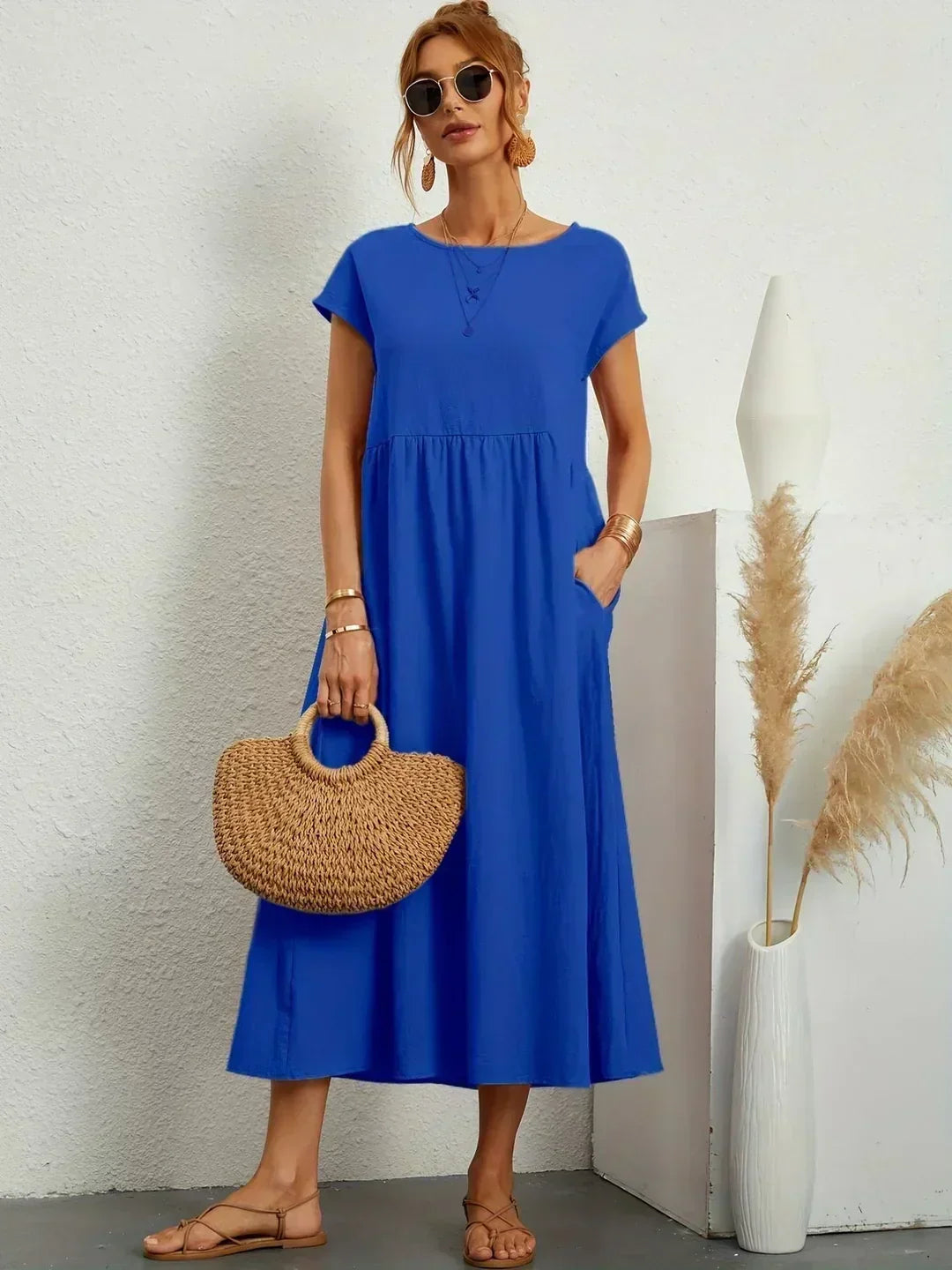 Nerys | Atmungsaktives weißes Midikleid