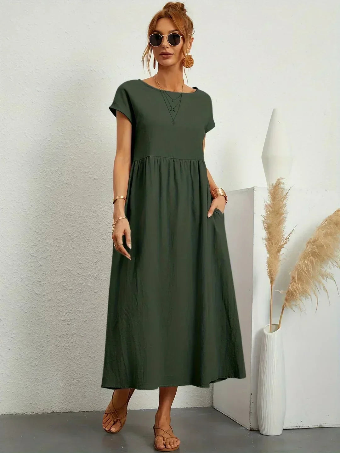 Nerys | Atmungsaktives weißes Midikleid