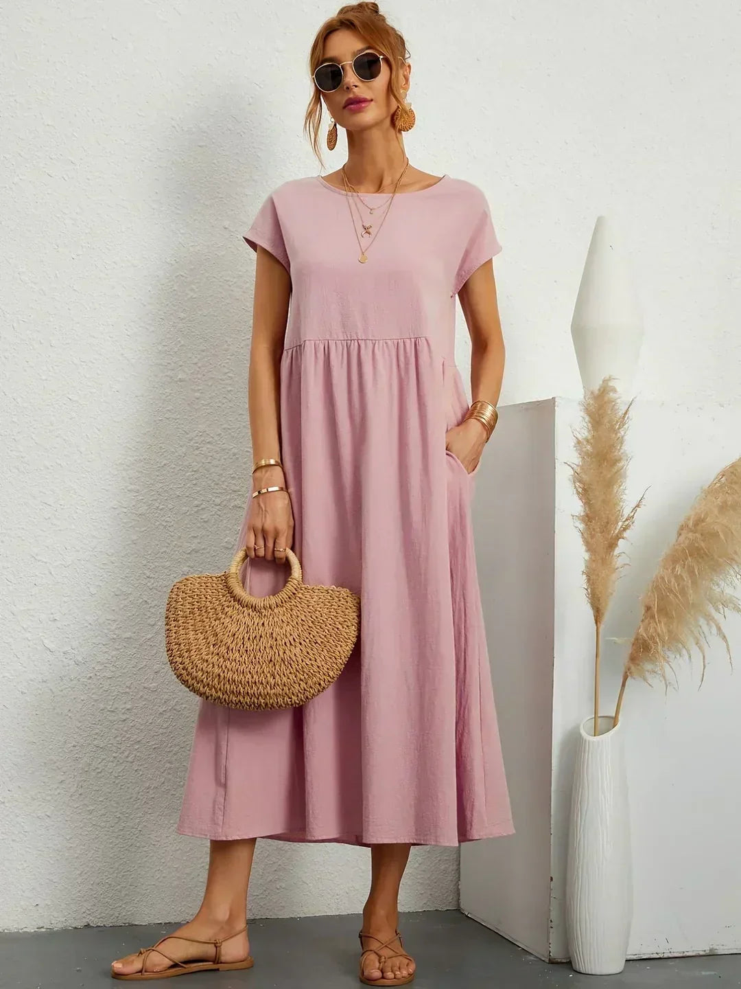 Nerys | Atmungsaktives weißes Midikleid