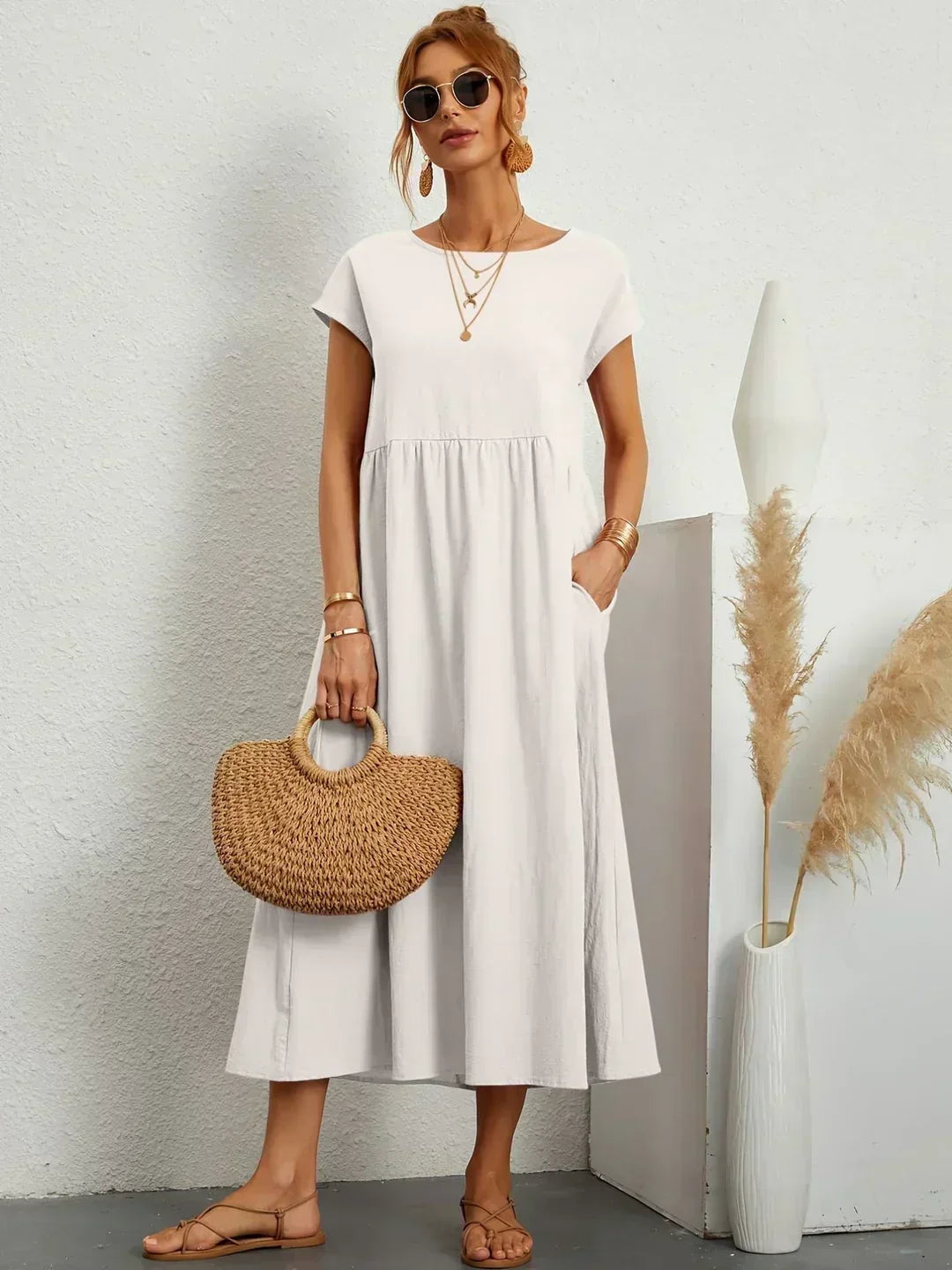 Nerys | Atmungsaktives weißes Midikleid