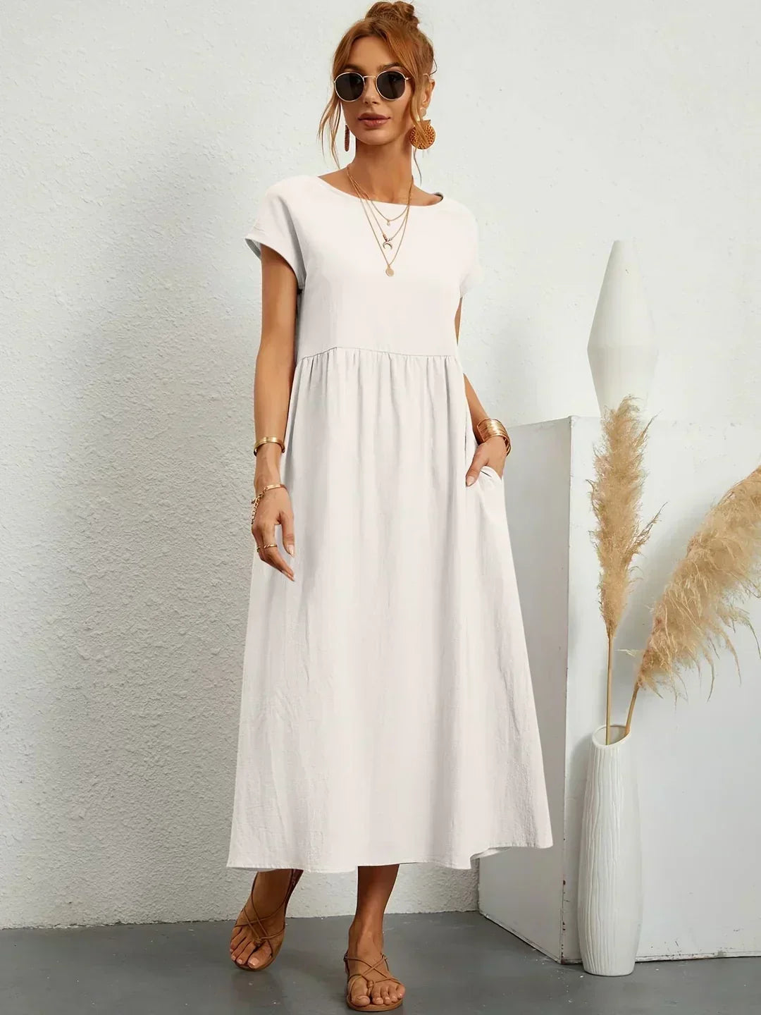 Nerys | Atmungsaktives weißes Midikleid