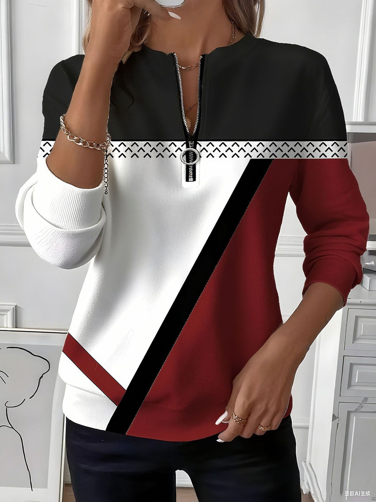 Signe – Sweatshirt mit Reißverschluss und Farbblock in Schwarz, Weiß und Bordeaux