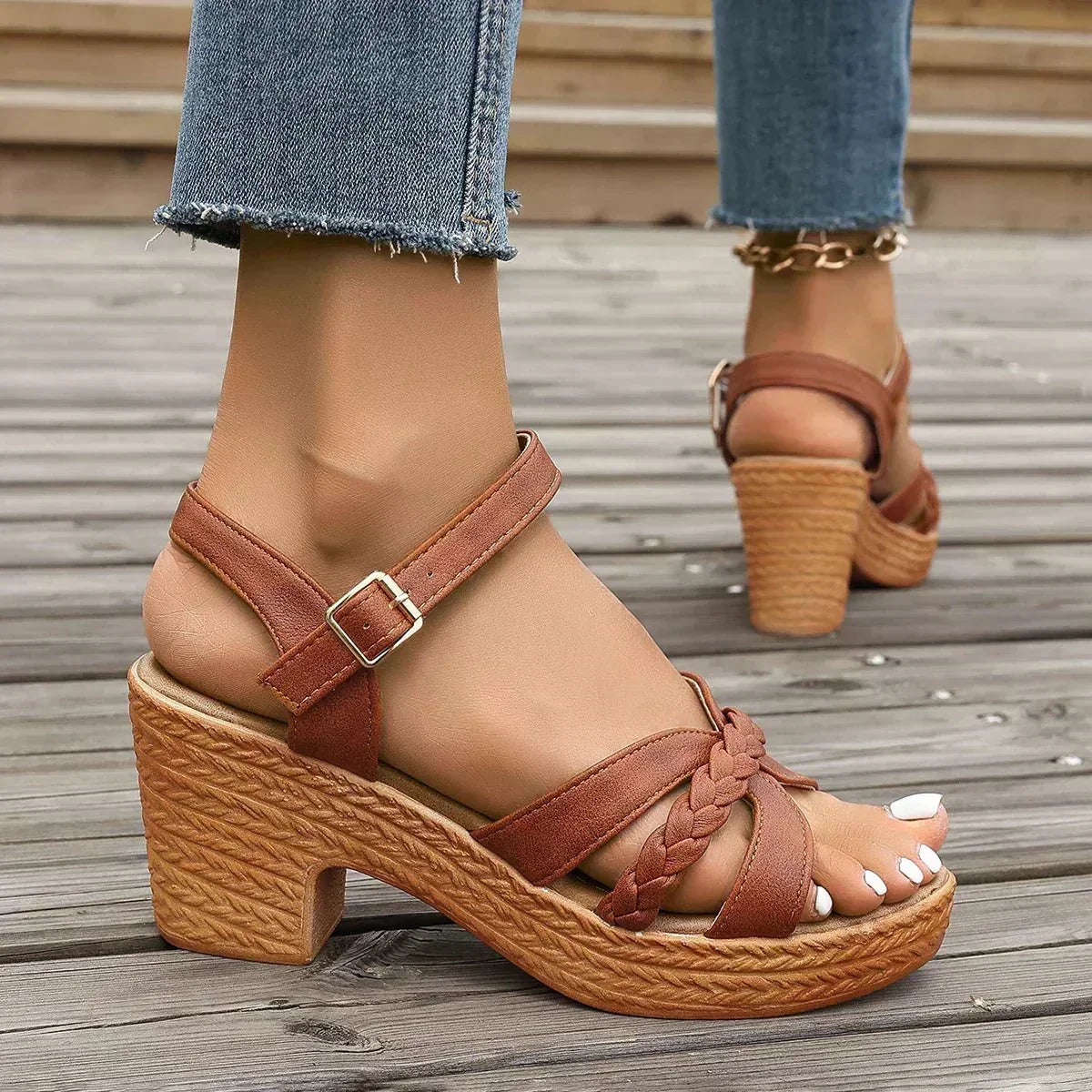 Nerina | Orthopädische Modesandalen