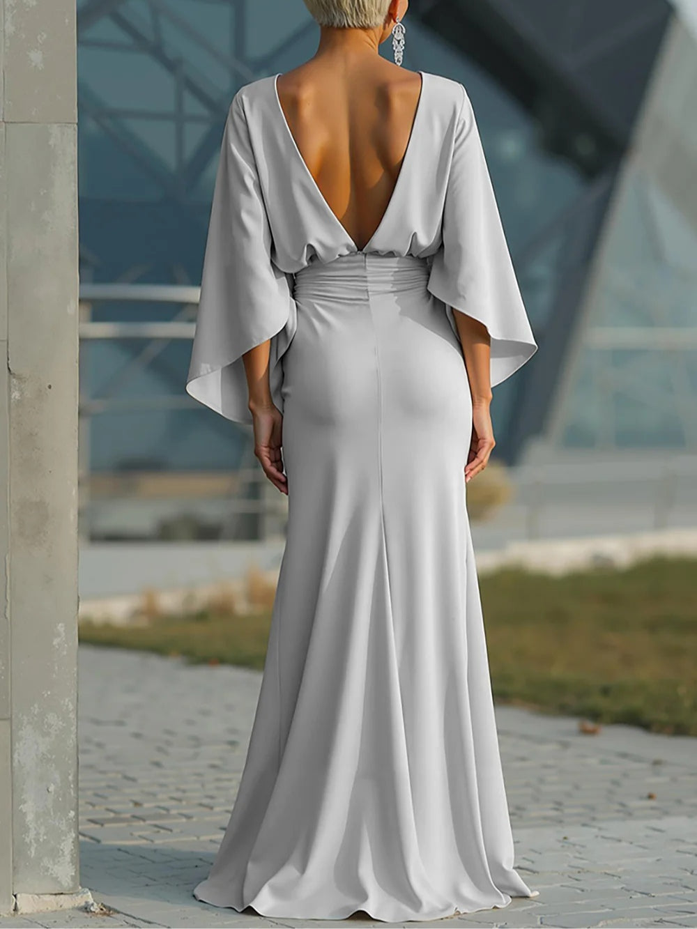 Clara | Elegantes ärmelloses Kleid mit V-Ausschnitt