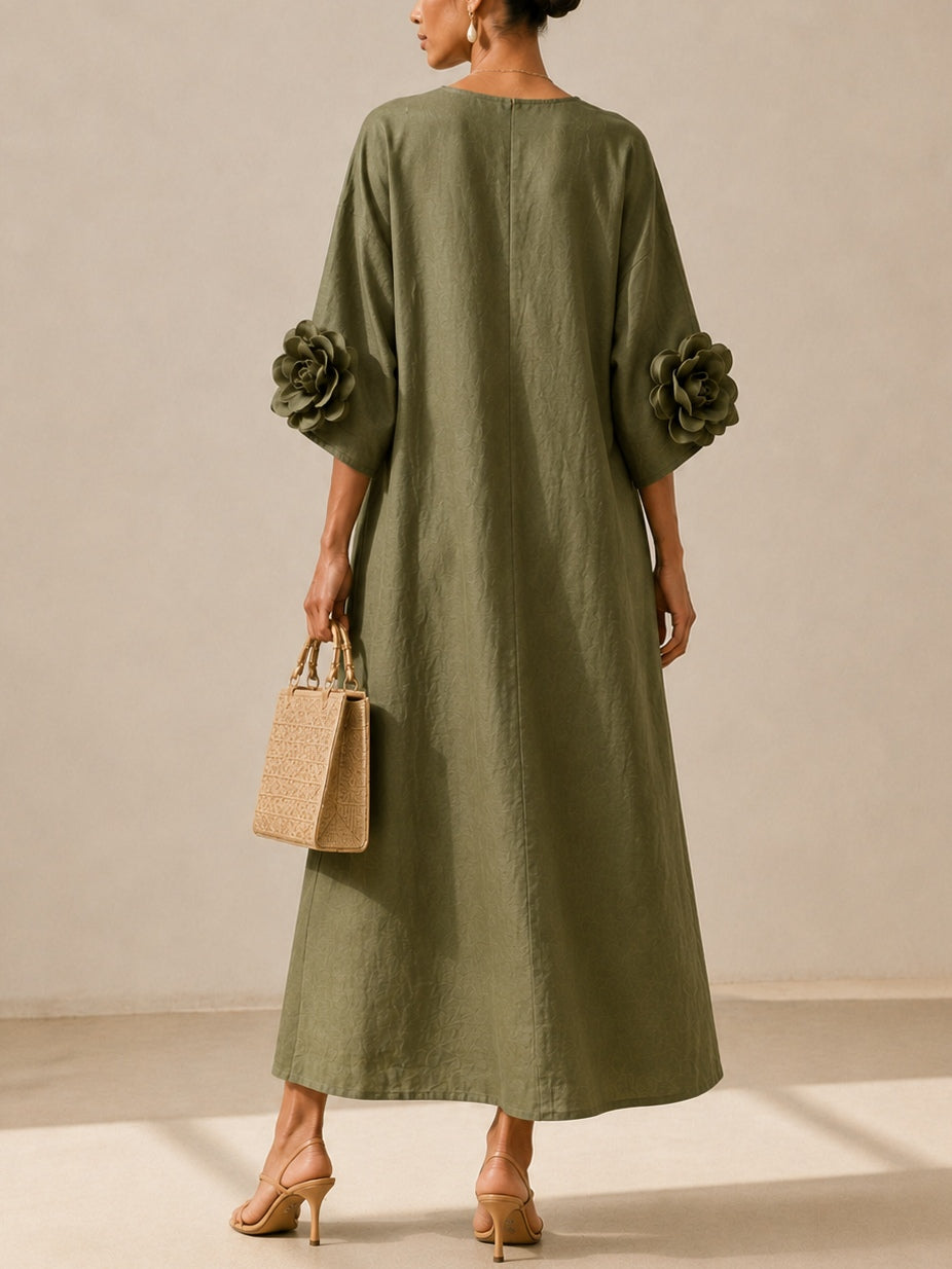Olivgrünes Midikleid mit V-Ausschnitt und auffälligen Blumenärmeln