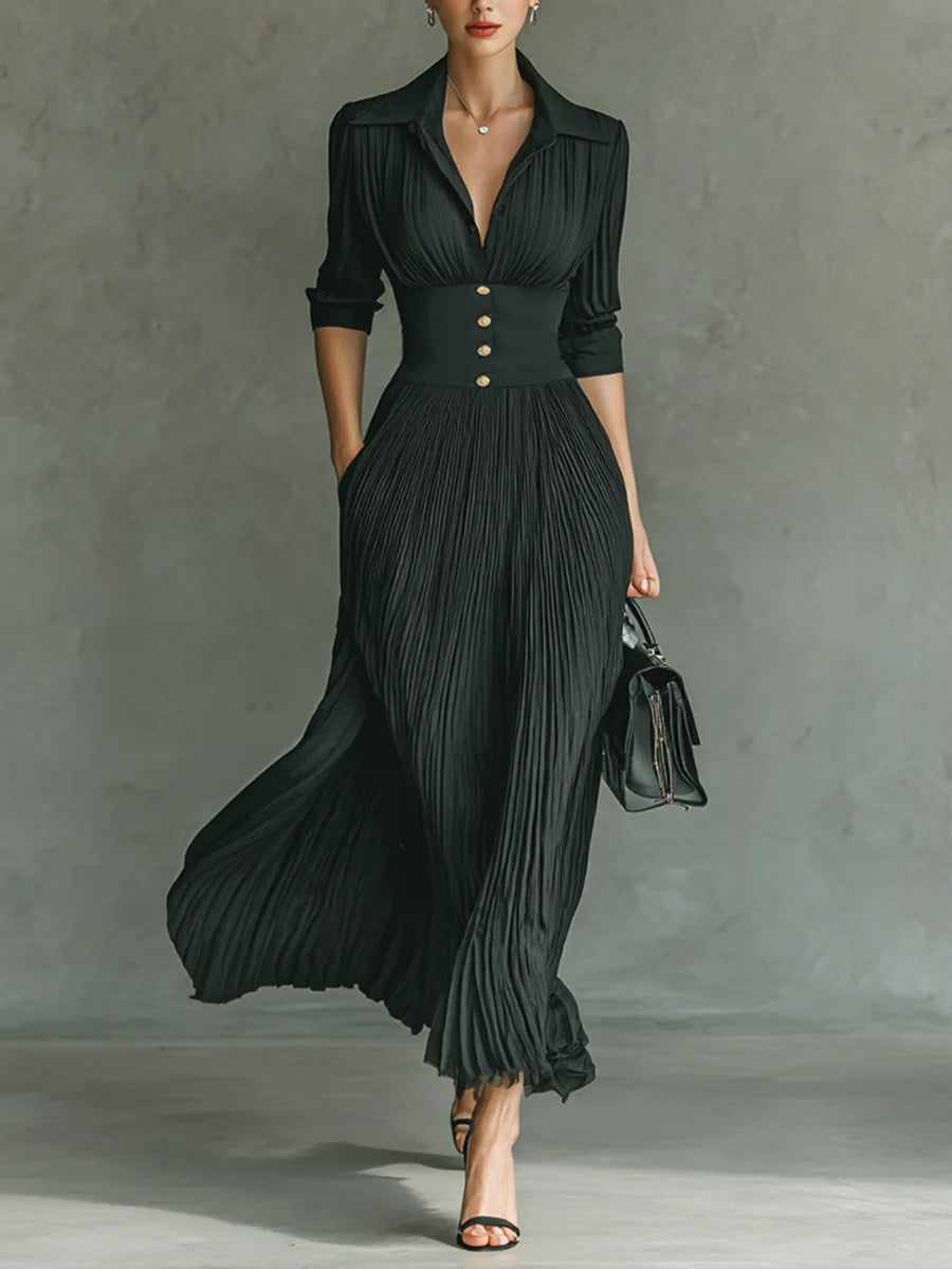 Elvire | Langes plissiertes Kleid mit Reverskragen und hoher Taille