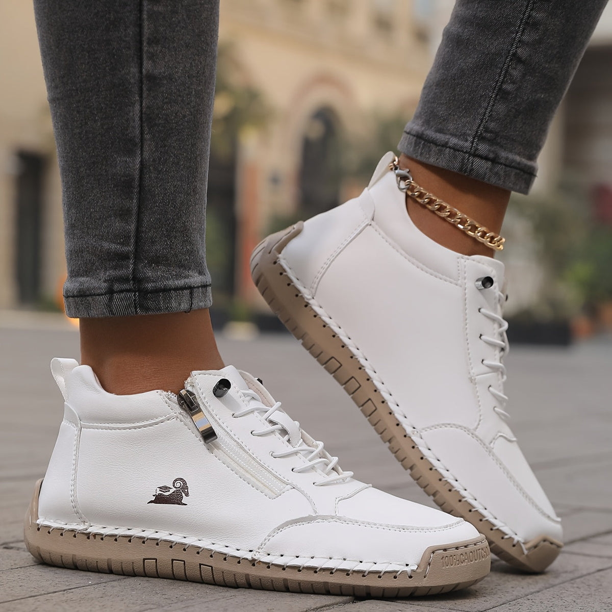 Mila – Orthopädische Sneaker mit stabiler Unterstützung