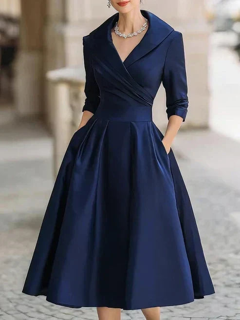 Ffion | Figurbetontes Midikleid