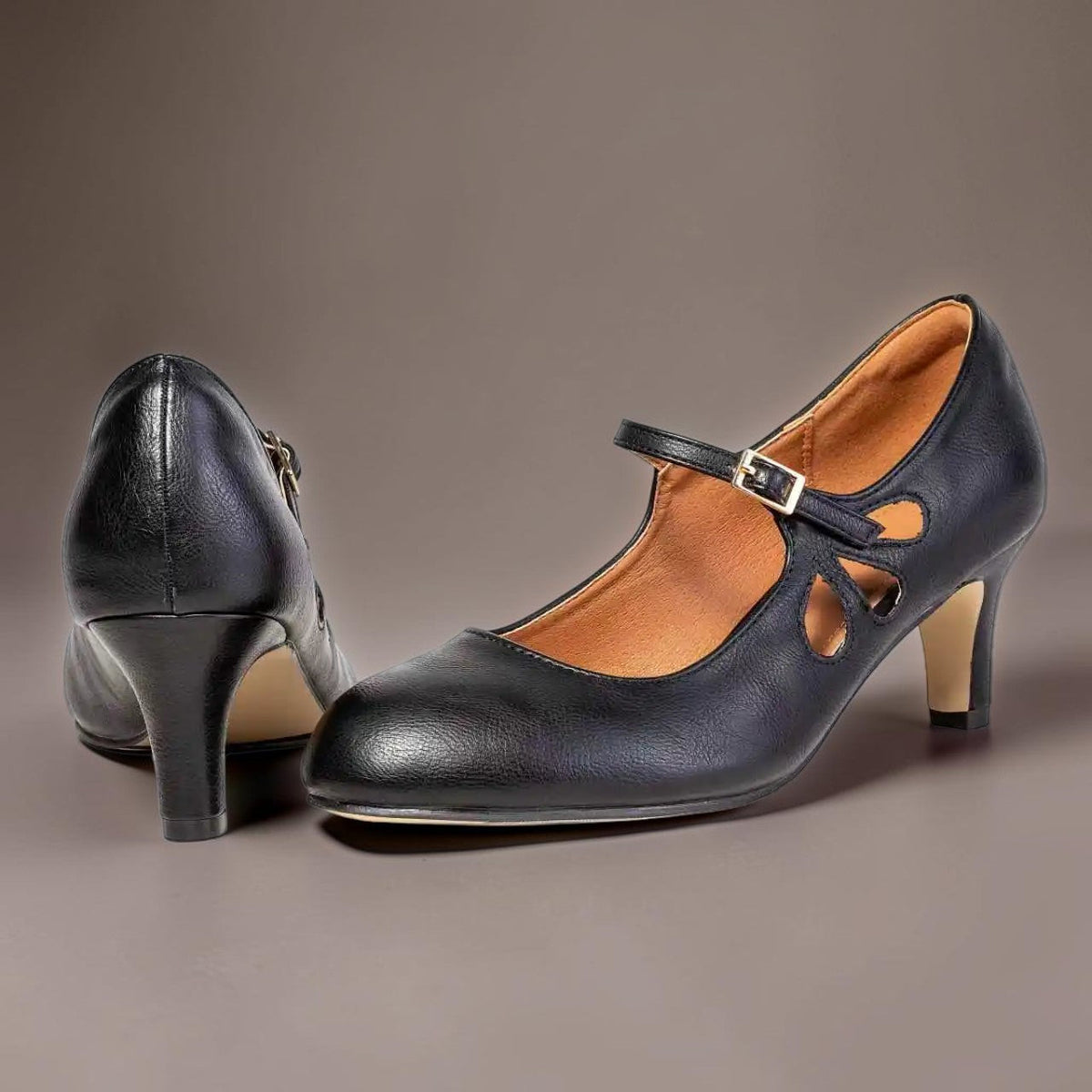 Birgit | Klassische schwarze Pumps mit geschlossener Spitze