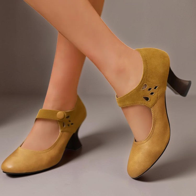Camilla | Elegante Wildlederschuhe mit Knöchelriemen