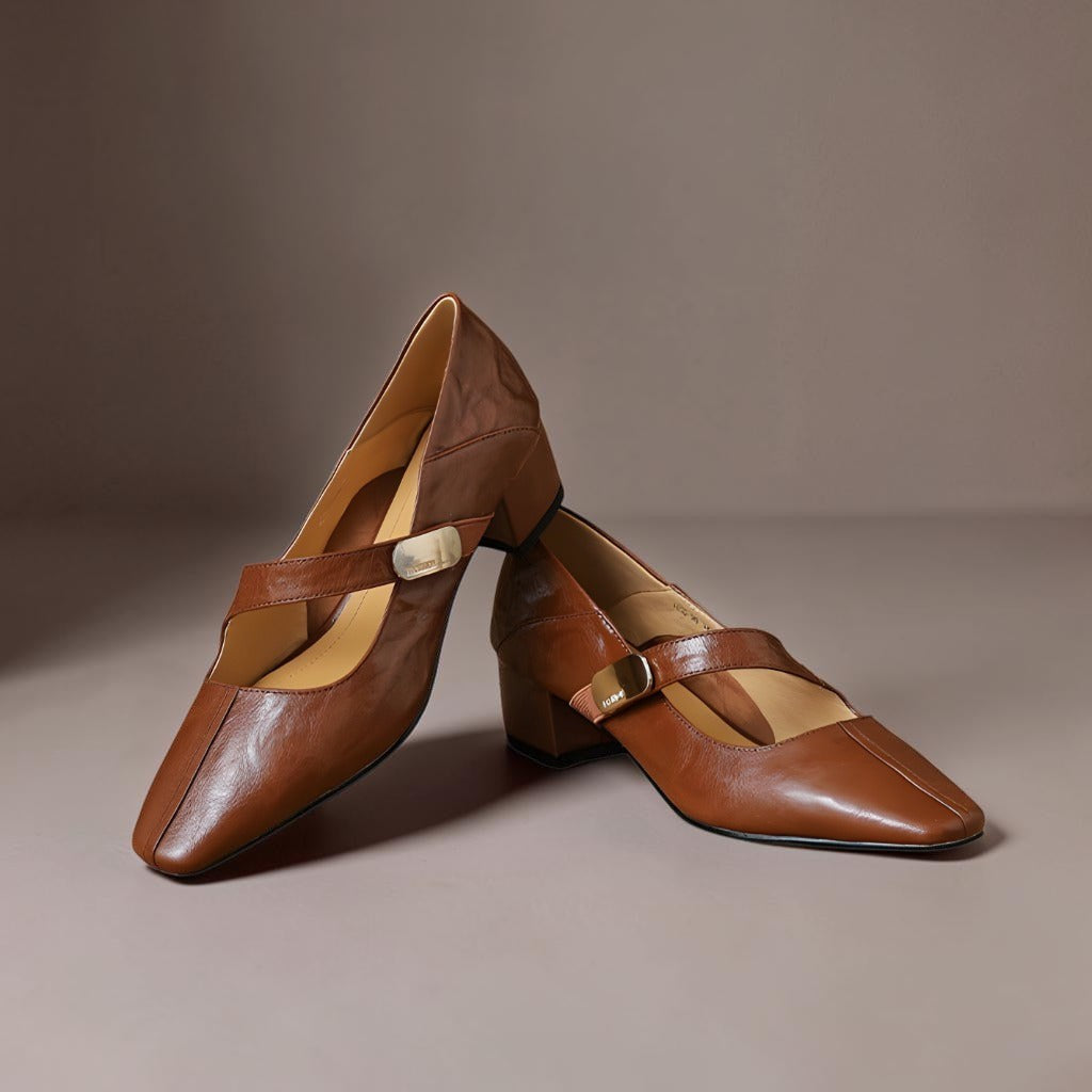 Else | Elegante Mary-Jane-Schuhe mit goldfarbener Schnalle