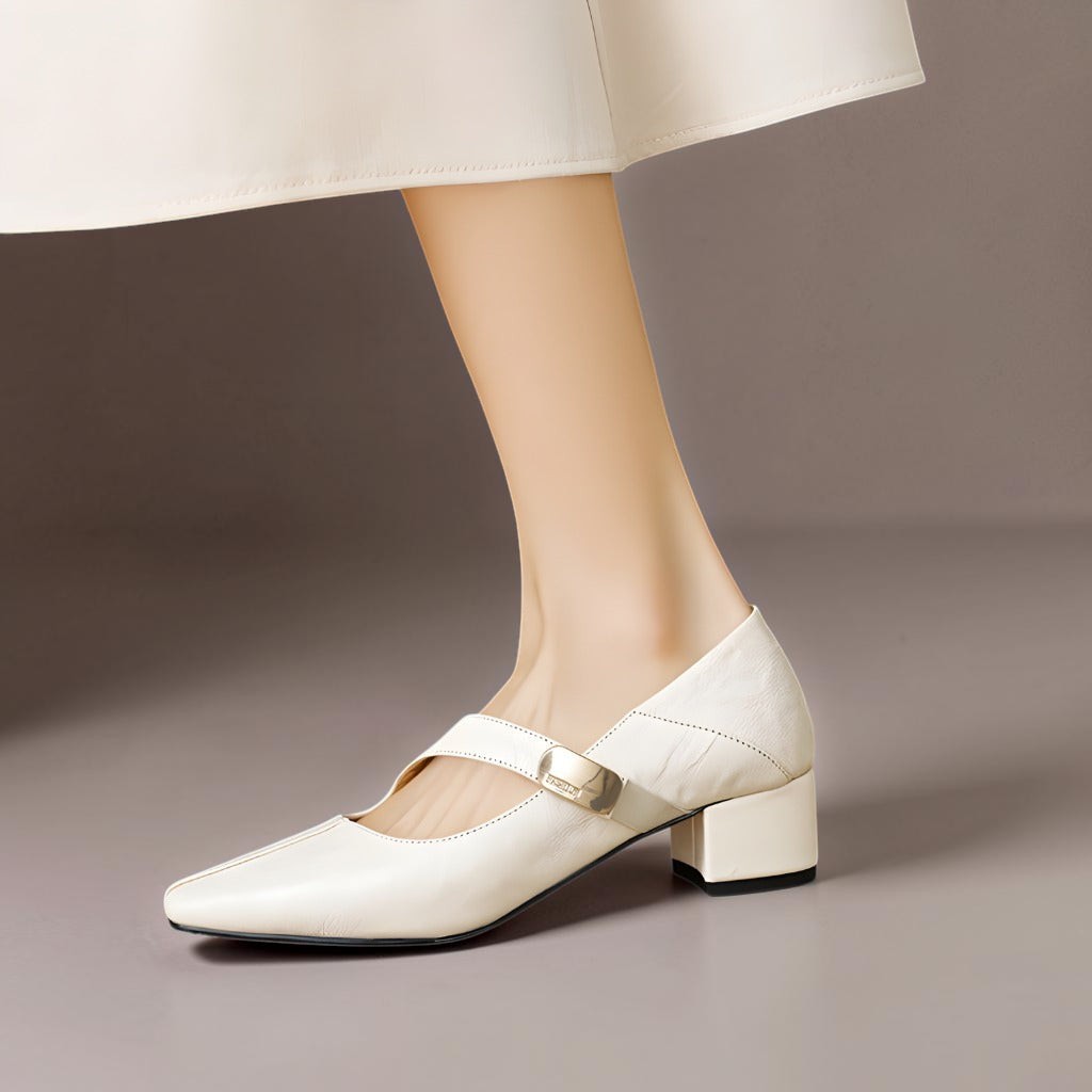 Else | Elegante Mary-Jane-Schuhe mit goldfarbener Schnalle