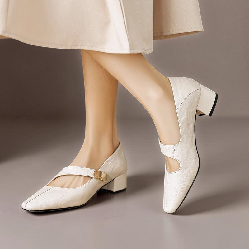 Else | Elegante Mary-Jane-Schuhe mit goldfarbener Schnalle