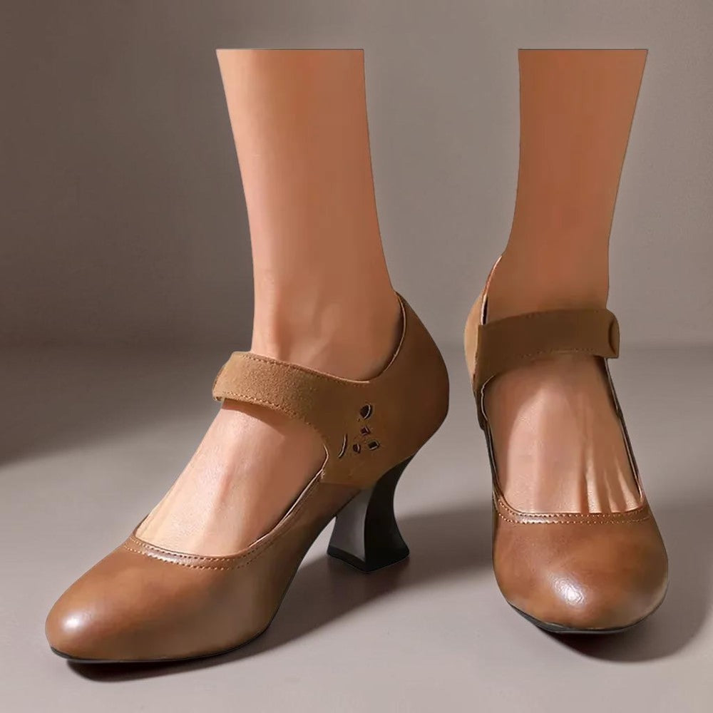 Bente | Elegante Pumps mit Knöchelriemen und Blockabsatz