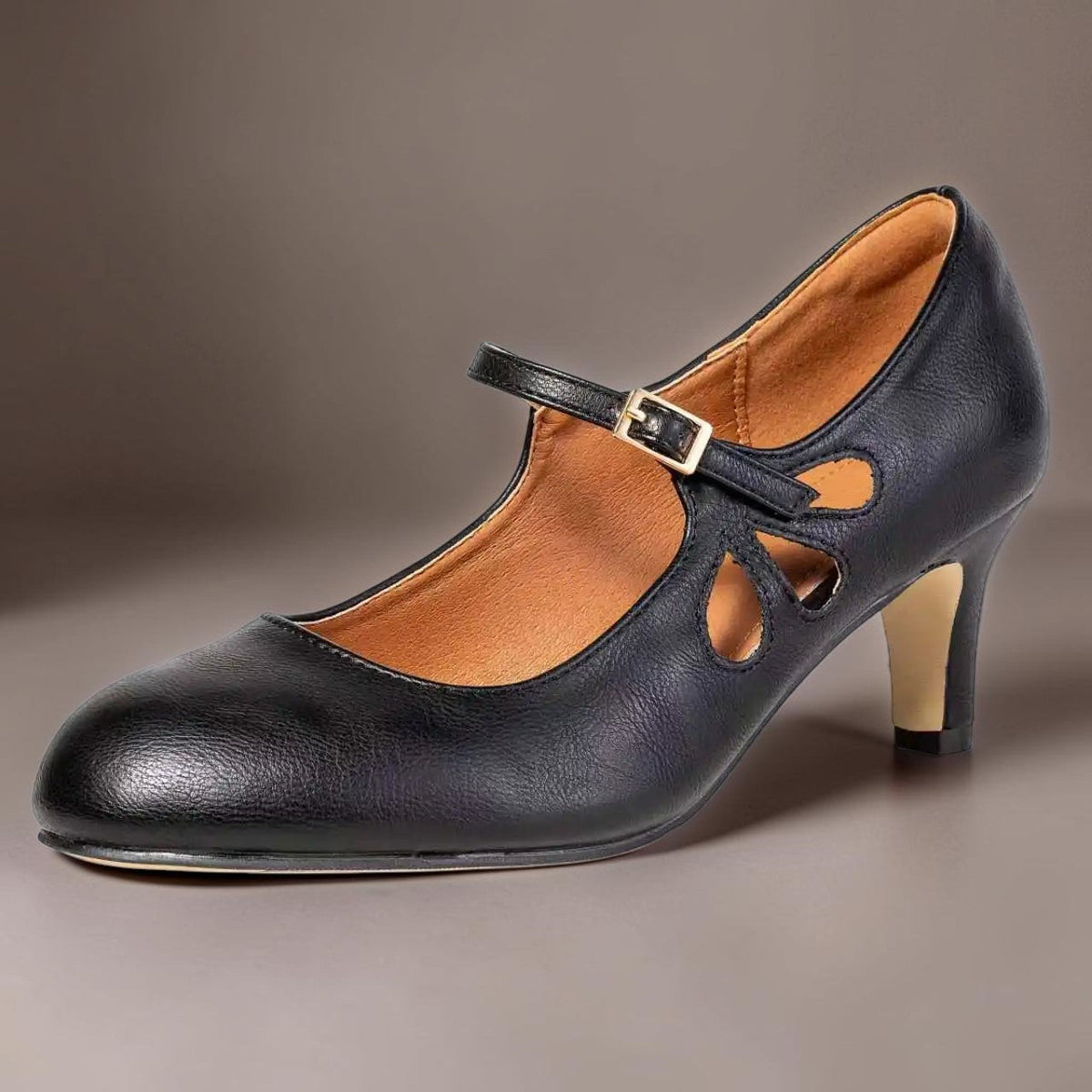 Birgit | Klassische schwarze Pumps mit geschlossener Spitze